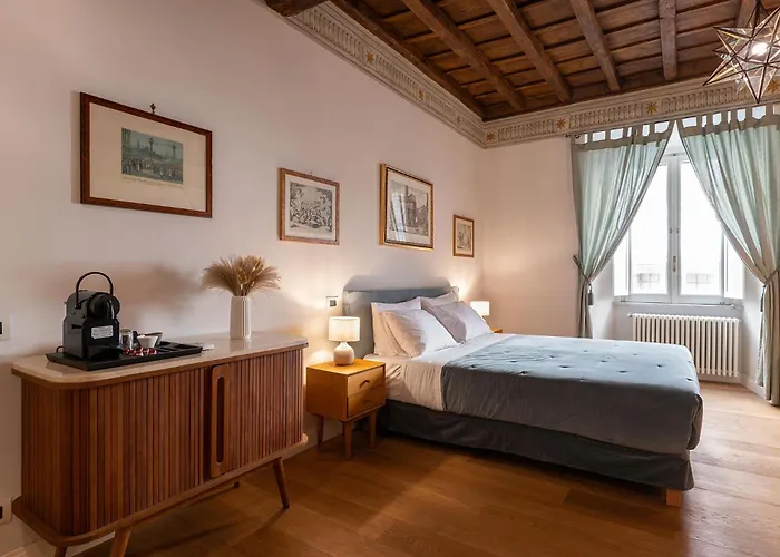 Palazzo Del Gesu Boutique * Rom
